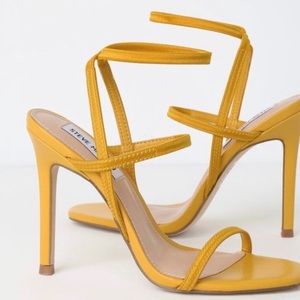 Steve Madden Nectur Heels